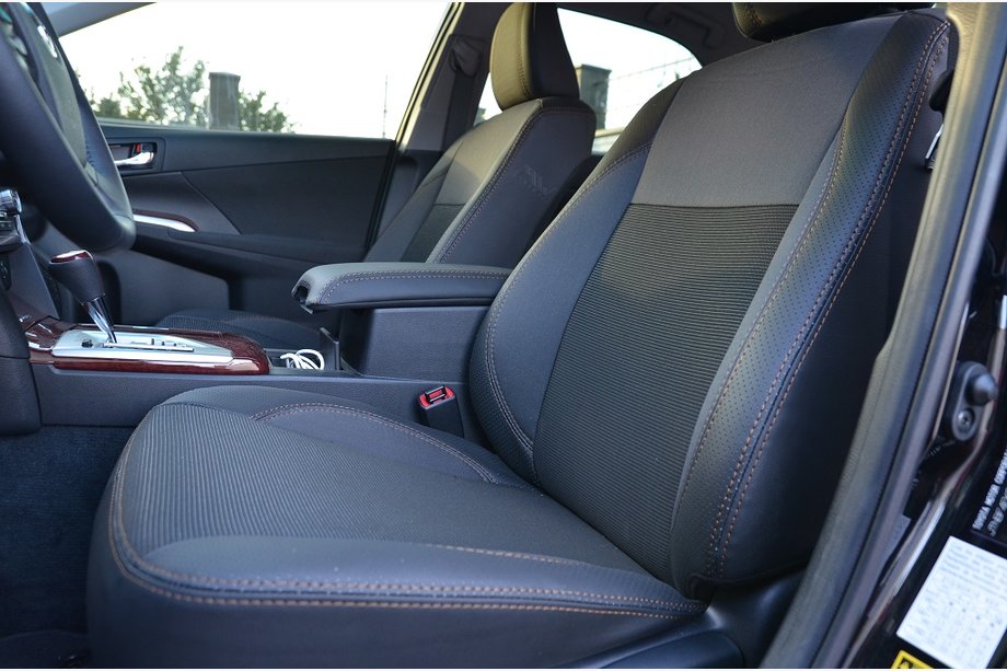 Toyota Camry 2011–2017 Auton penkinpäälliset (keinonahka↗kangas, Premium) Image