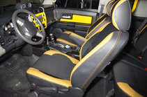 Toyota FJ Cruiser 2006–2022 Ekonahkaiset istuinsuojat SoyuzAuto Premium kuva 4