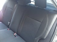 Toyota Corolla 2013–2019 Auton penkinpäälliset (keinonahka↗kangas, Premium) kuva 4