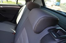 Volkswagen Golf 7/E-Golf 2012–2020 Auton istuinsuojat (keinonahka→kangas, Premium) kuva 8