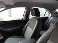 Skoda Rapid 2012–2019 Ekonahkaiset istuinsuojat SoyuzAuto Premium kuva 3