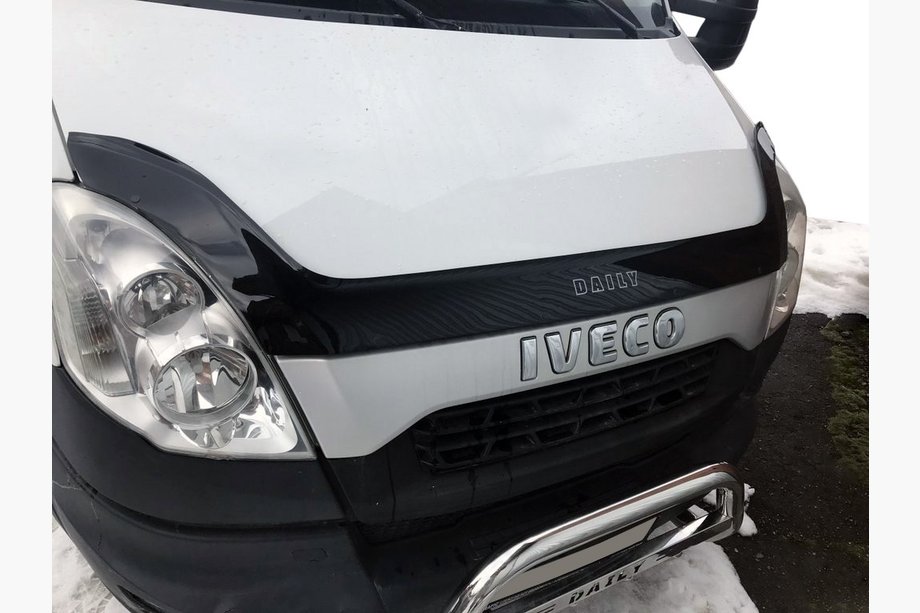 Iveco Daily 2006–2014 Konepellin tuuliohjain (2011-2014, VIP) Image