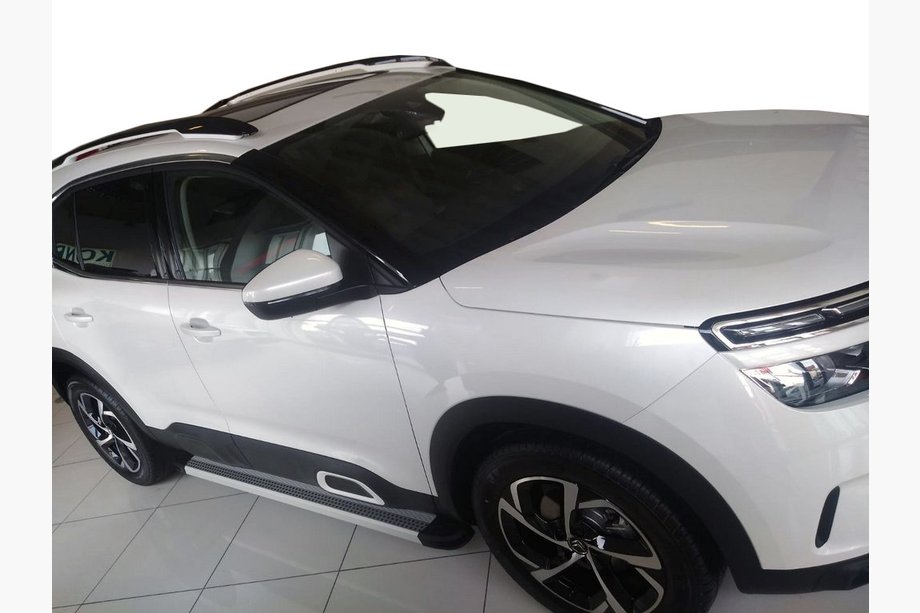 Peugeot 3008 2016–2023 Maya V2 sivuportaat (2 kpl, alumiini) Image