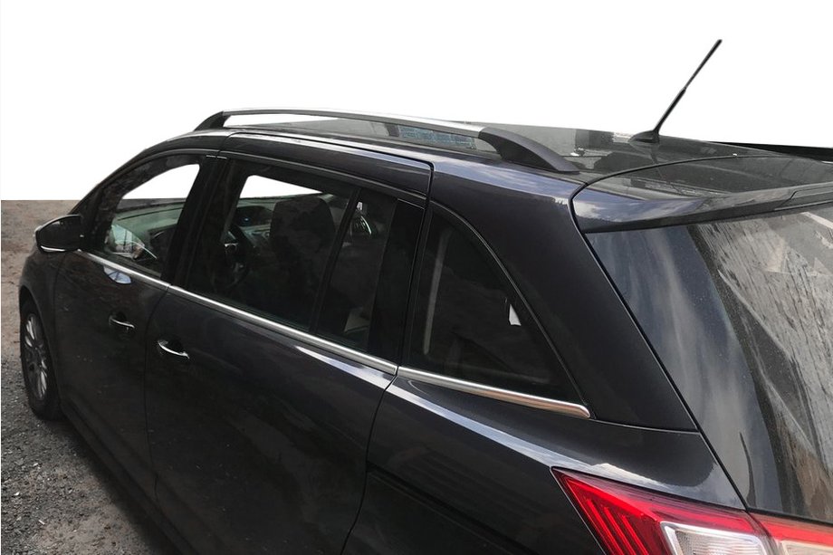 Ford C-Max/Grand C-Max 2010–2019 Kromatut kattokaiteet (Grand C-Max) Image