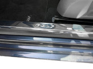 Volkswagen Golf 5 2003–2009 Sisäkynnyslistat (2 kpl, ruostumaton teräs) kuva 1