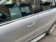Mercedes ML W164 2005–2011 Ikkunankehyksen ulkolistat (4 kpl, ruostumaton teräs) OmsaLine – italialainen ruostumaton teräs kuva 1