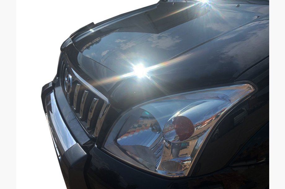 Toyota Land Cruiser Prado 120 2002–2009 Konepellin tuuliohjain (HIC) Image