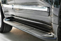 Toyota Land Cruiser 200 2007–2021 Sivuaskeleet LED-valaistuksella (design 2015-2020) Musta väri kuva 5