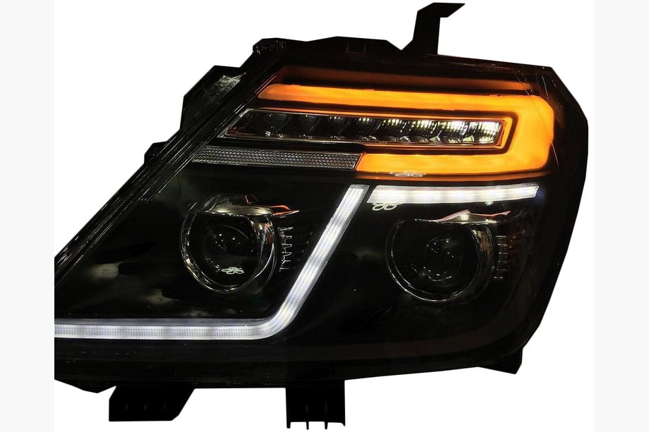 Nissan Patrol Y62 2010–2024 Flash LED ajovalosarja (2 kpl) Image
