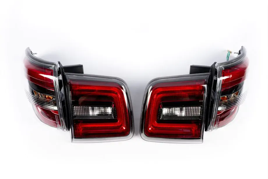 Nissan Armada 2016–2024 LED-takavalot (2019-design) Image