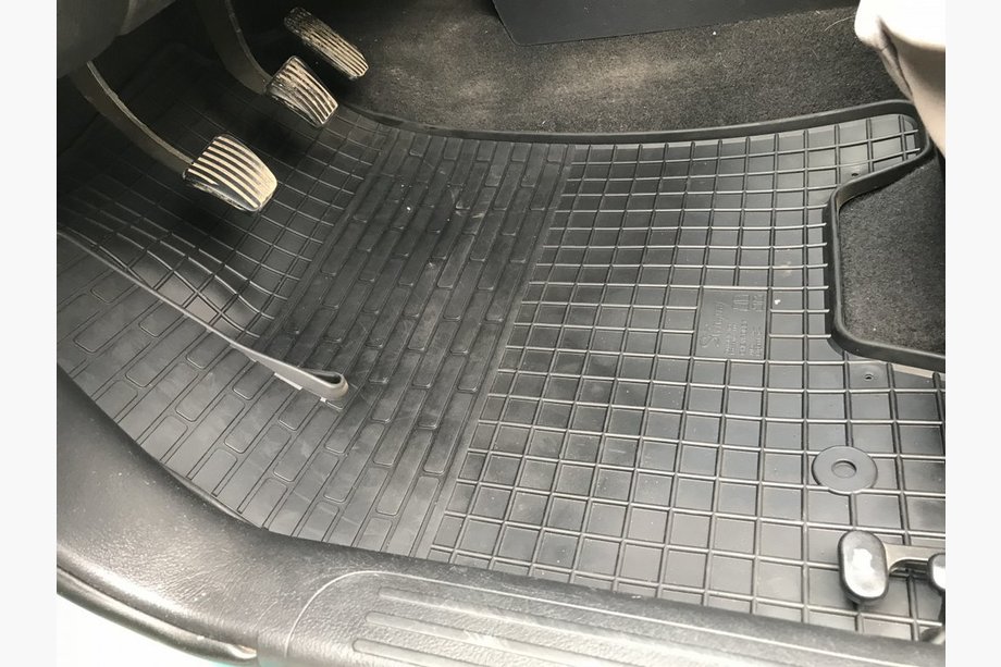 Chevrolet Aveo T250 2005–2011 Kumimatot (4 kpl, Polytep) Image
