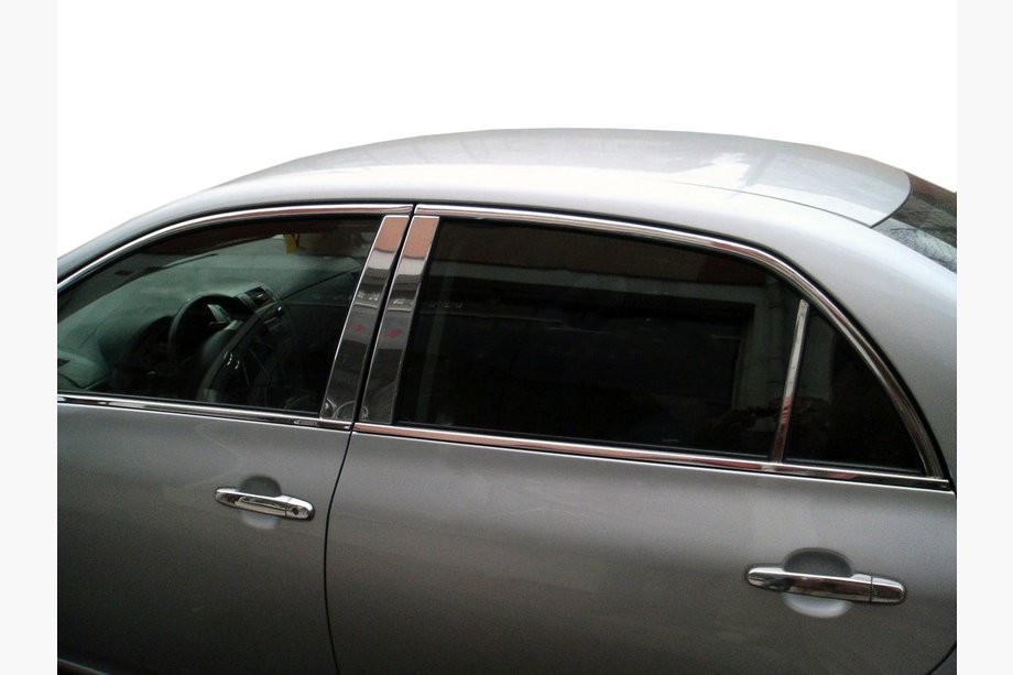 Toyota Corolla 2007–2013 Pilarilistat (ruostumaton teräs) Image