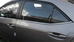 Toyota Corolla 2019– Alaoven kromilista oviin (8 kpl, ruostumaton teräs) kuva 1