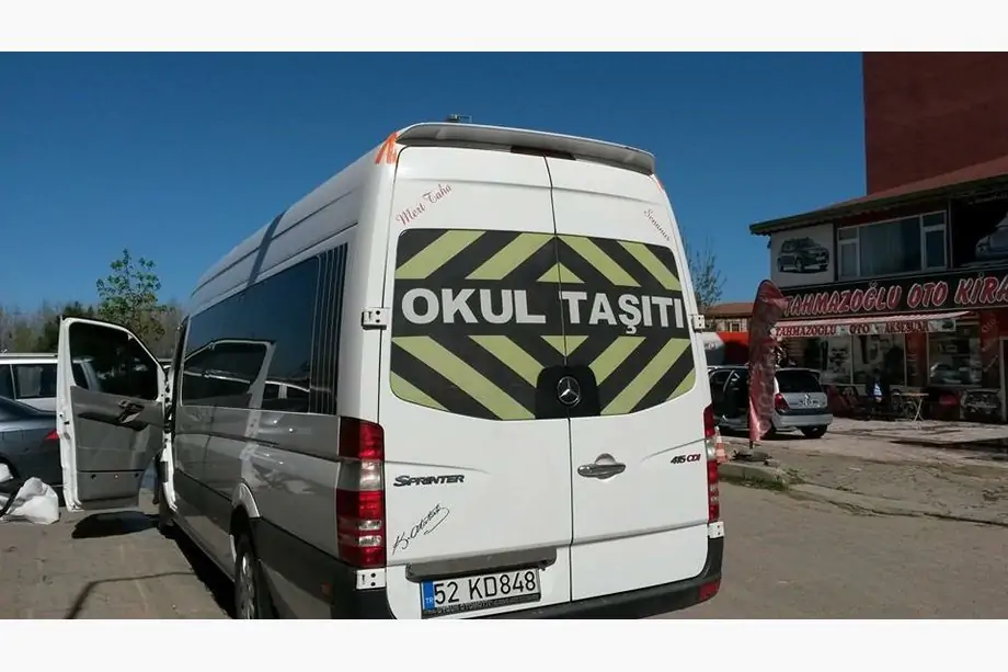 Volkswagen Crafter 2006–2016 Anatomik-spoileri (kapea malli, maalattava) Kuva 6