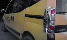 Citroen Nemo 2007–2017 Jarruvalon kromilista, taivutettu (2 kpl, muovi) kuva 1