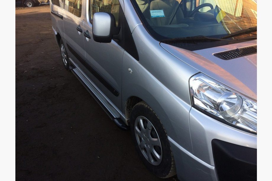 Opel Vivaro 2019– Rainbow sivuporrassarja (2 kpl, alumiini) XS – Lyhyt akseliväli Kuva 8