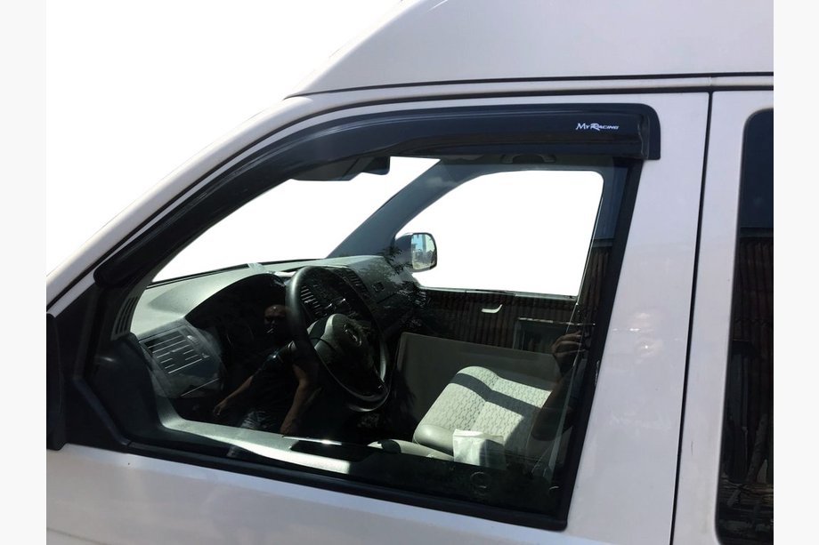 Volkswagen T5 Multivan 2003–2010 Ikkunatuuliohjaimet (2 kpl, MyRacing) Image