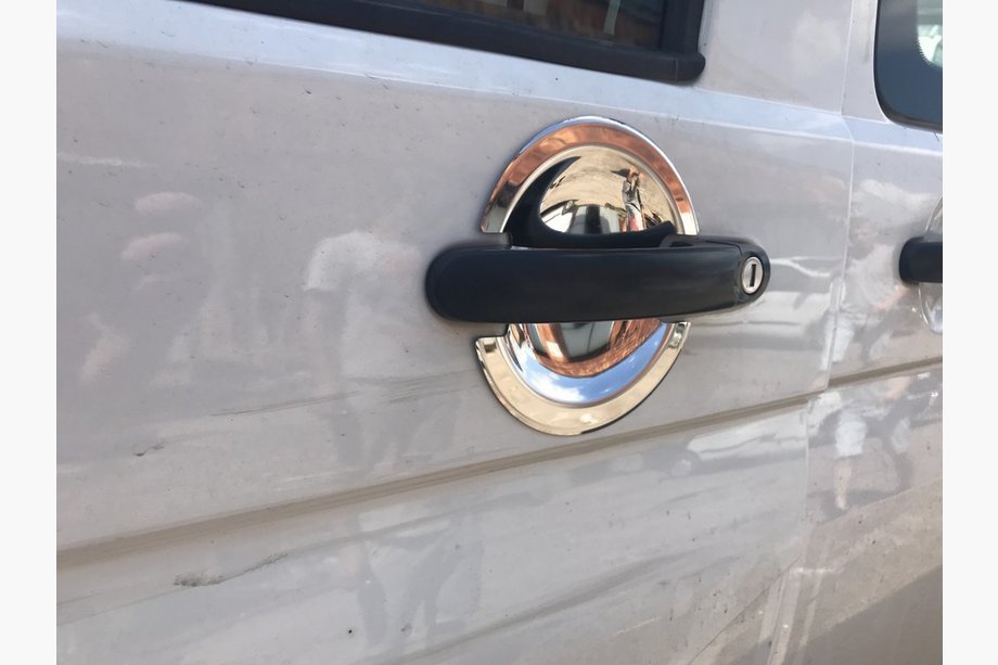 Volkswagen Caddy 2004–2010 Ovenkahvan suojakupit (3 kpl, ruostumaton teräs) Carmos - turkkilaista ruostumatonta terästä, 3 kpl Image