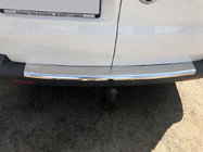 Volkswagen T5 Transporter 2003–2010 Poisto! Takapuskurin suojalista taivutetulla reunalla (Carmos, teräs) kuva 1