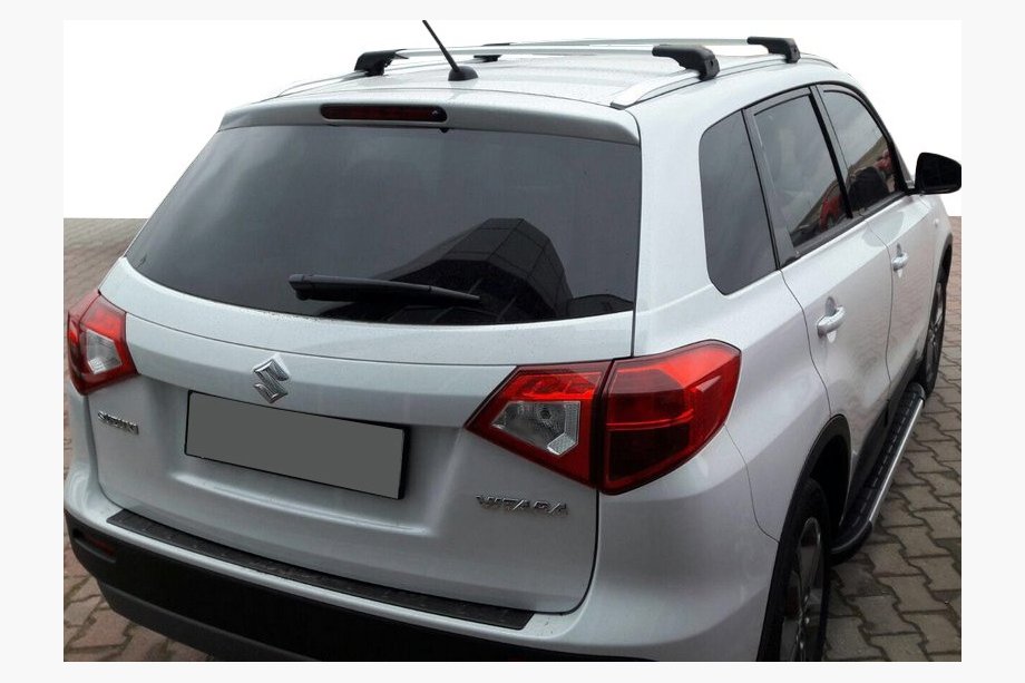 Toyota Rav 4 2019–2025 Poikkitangot integroiduille kattokaiteille, lukittavat (2 kpl) Image