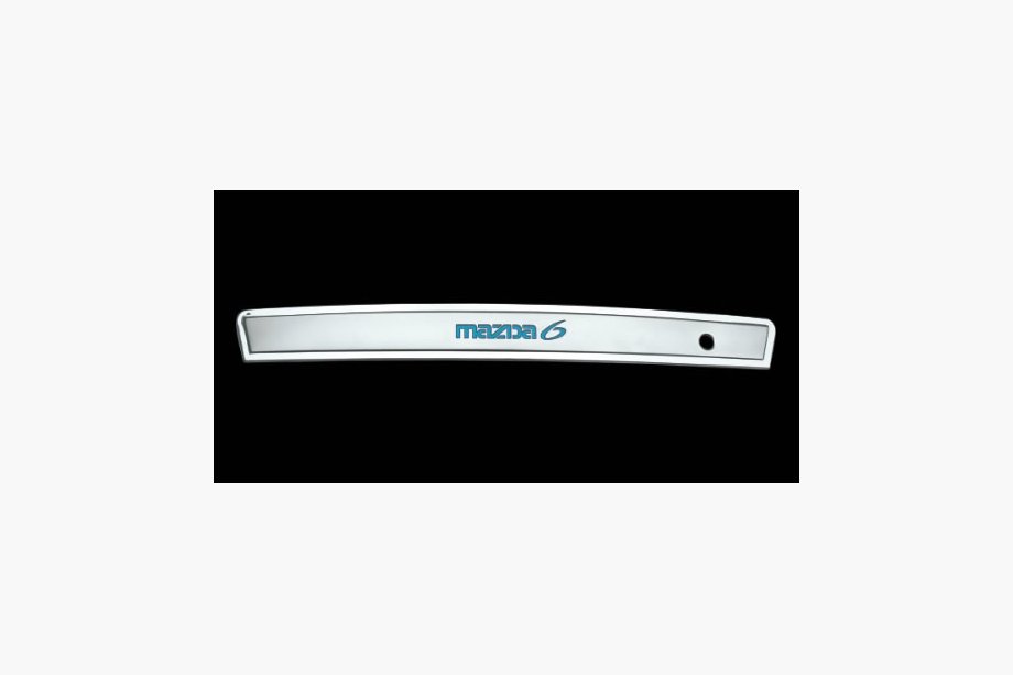 Mazda 6 2003–2008 Kromilista sinisellä LED-taustavalolla (muovi) Image