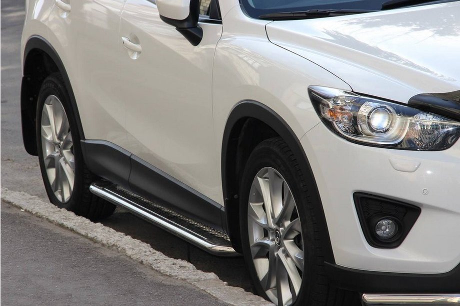Mazda CX-3 2015– Sivuporrast KB001 (ruostumaton teräs) Image