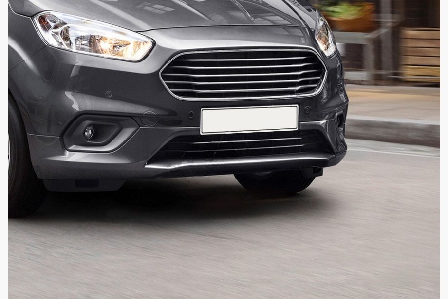 Ford Courier 2014–2023 Puskurin suojalistat OmsaLine (2018↗, 2 kpl, ruostumaton teräs) Image