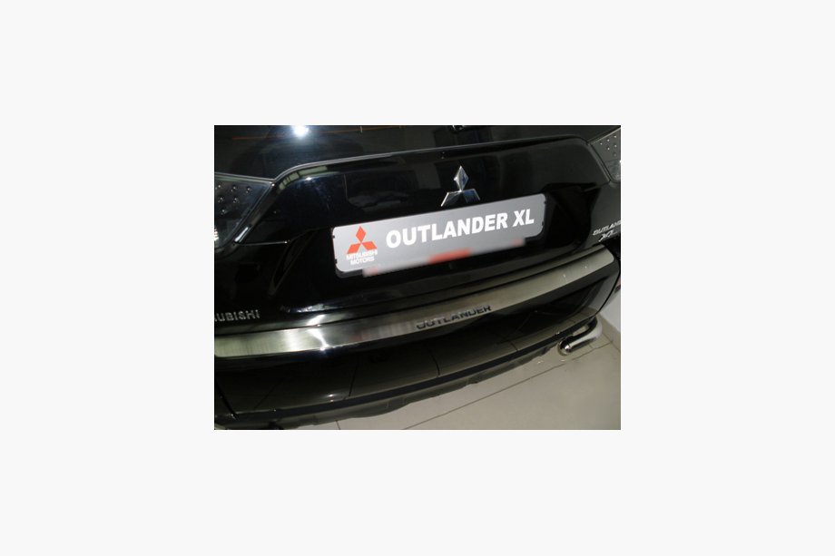 Mitsubishi Outlander 2006–2012 Takapuskurin suojalista Nataniko (ruostumaton teräs) Image