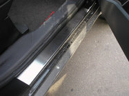 Mitsubishi Outlander 2006–2012 Nataniko ovikynnyslistat (4 kpl, ruostumaton teräs) Premium – 3M-teippi, 0,8 mm kuva 1