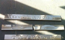 Mitsubishi Outlander 2012–2021 Carmos-kynnyslistat (4 kpl, ruostumaton teräs) kuva 1