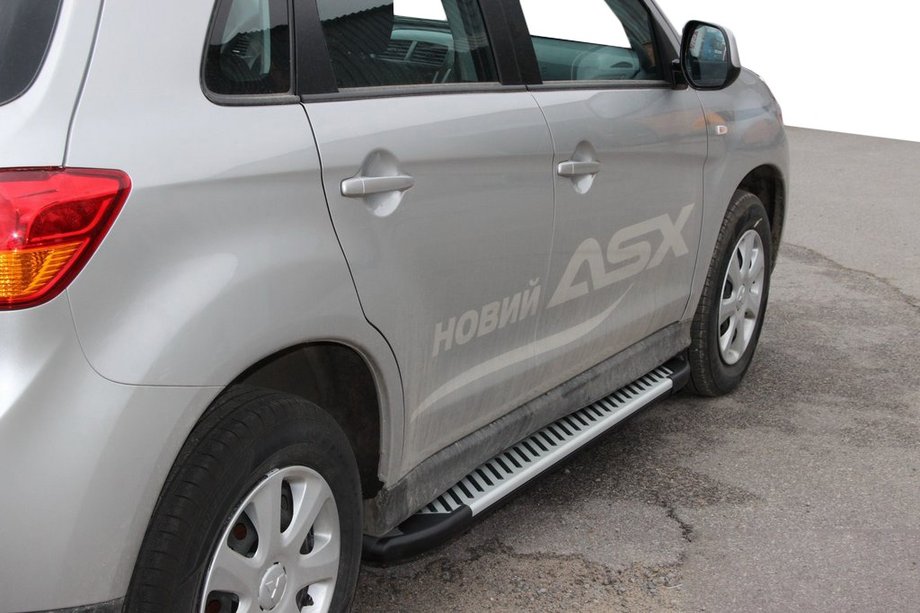 Mitsubishi ASX 2010–2023 Line-sivuporrassarja (2 kpl, alumiini) Image