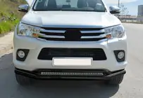 Toyota Hilux 2015– Vegas etupuskurisuoja, kaksiputkinen (2015-2020, musta, 76 mm) kuva 9