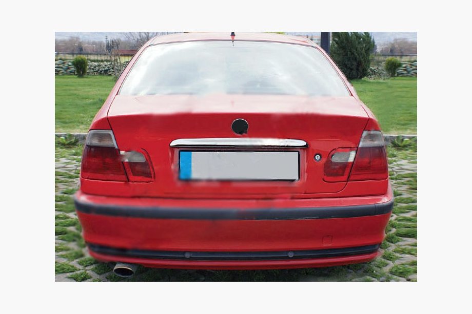 BMW 3-sarja E46 1998–2006 Kromilista rekisterikilven yläpuolelle Image