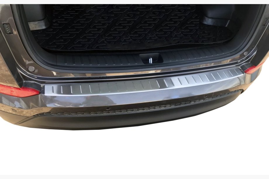 Hyundai Tucson TL 2016–2021 Takapuskurin suojalista OmsaLine 2016-2018 (ruostumaton teräs) Image
