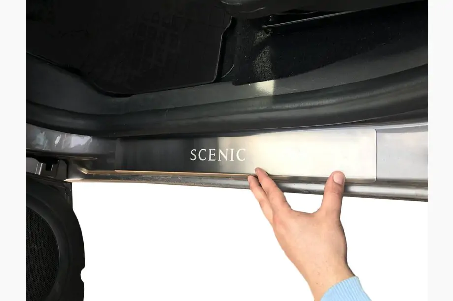 Renault Scenic/Grand 2009–2016 Nataniko ovikynnyslistat (4 kpl, ruostumaton teräs) Image