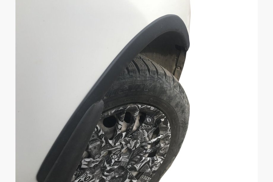 Fiat Doblo I 2005–2010 Lokasuojan kaarilevikkeet (4 kpl, mustat) Image