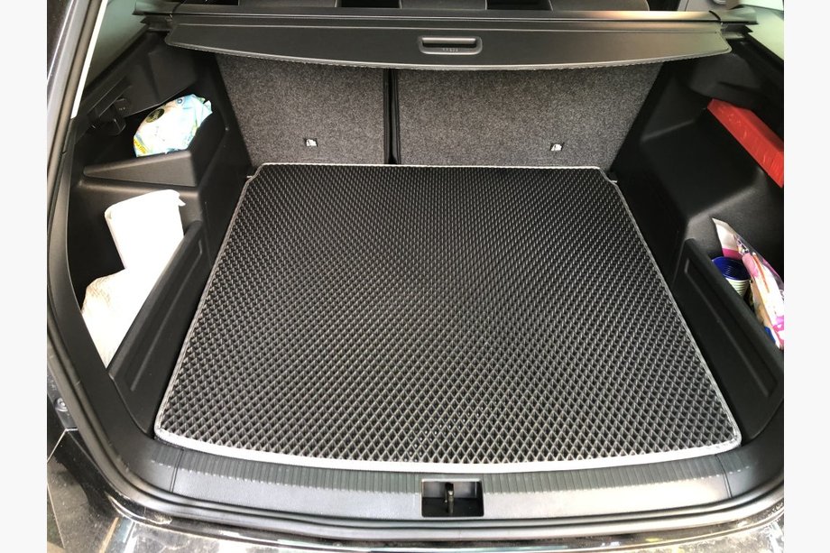 Skoda Fabia 2014–2021 Tavaratilan matto (HB, EVA, musta) Image