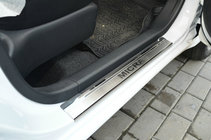 Nissan Micra K13 2011–2016 Natanika Premium kynnyslistat (4 kpl, ruostumaton teräs) kuva 1