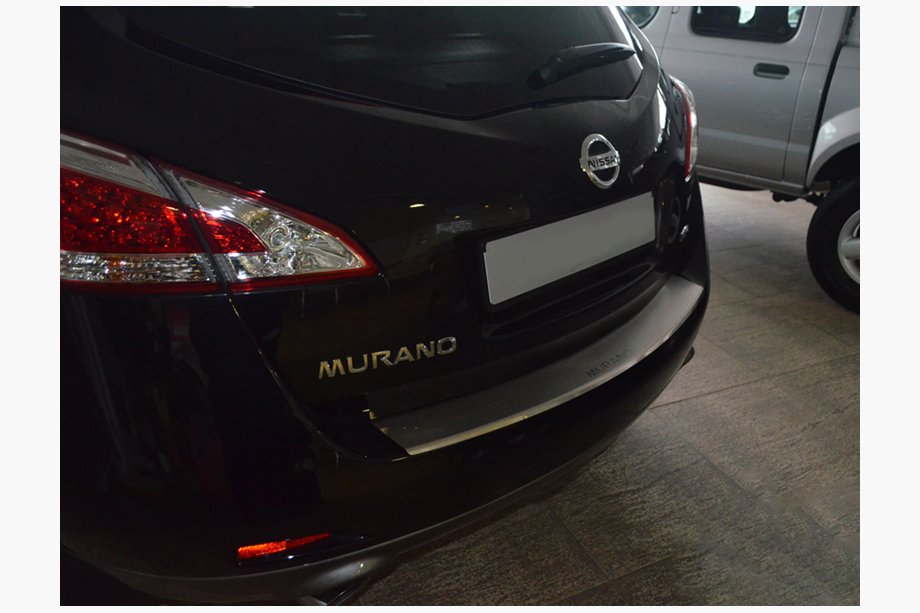 Nissan Murano 2008–2014 Takapuskurin suojalista taivutetulla reunalla Nataniko (ruostumaton teräs) Image