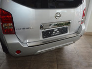 Nissan Pathfinder R51 2005–2014 Takapuskurin suojalista taivutetulla reunalla Nataniko (ruostumaton teräs) kuva 1