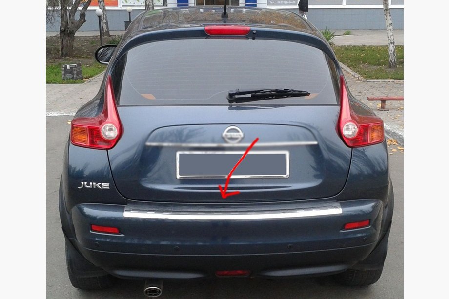 Nissan Juke 2010–2019 OmsaLine takapuskurin suojalista (RST) Image