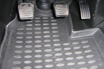 Ford Transit 2000–2014 (2006↗) Kumimatot ohjaamoon (2 kpl, Novline) manuaalivaihteisto (Variant 2) kuva 1