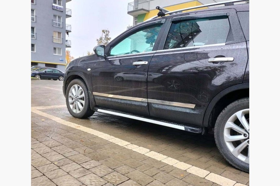 Nissan Qashqai 2010–2014 Astinlaudat Maya V1 (2 kpl, alumiini) Image