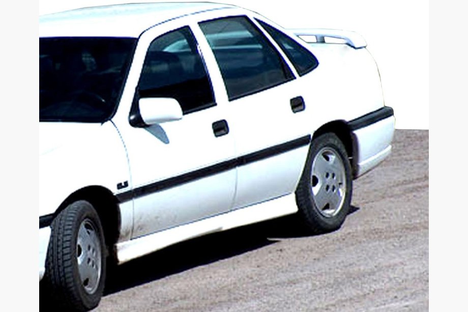 Opel Vectra A 1987–1995 Sport-sivuhelmat (maalattavaksi) Image