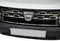 Dacia Duster 2008–2018 Säleikkölista 2014-2018 (ruostumaton teräs) kuva 1