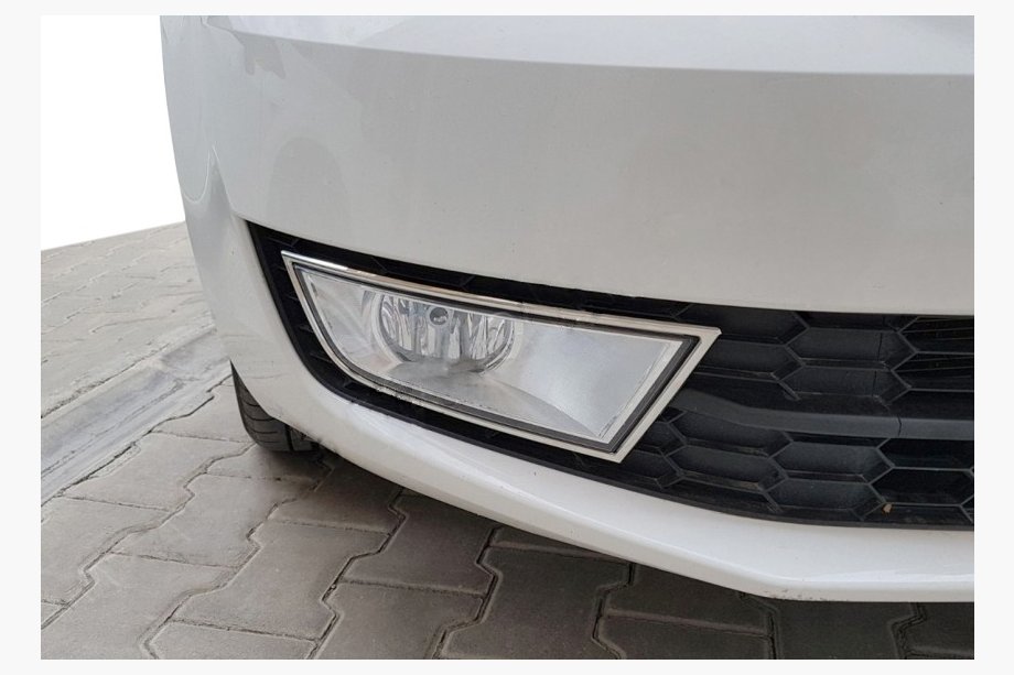 Skoda Octavia III A7 2013–2019 Kromikehykset sumuvaloihin (2 kpl) Image