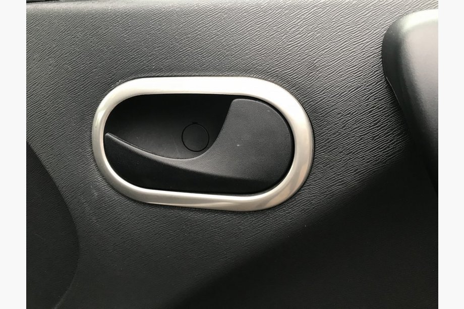 Mercedes Citan 2013–2021 Sisäovenkahvojen kehykset (2 kpl, ruostumaton teräs) Image