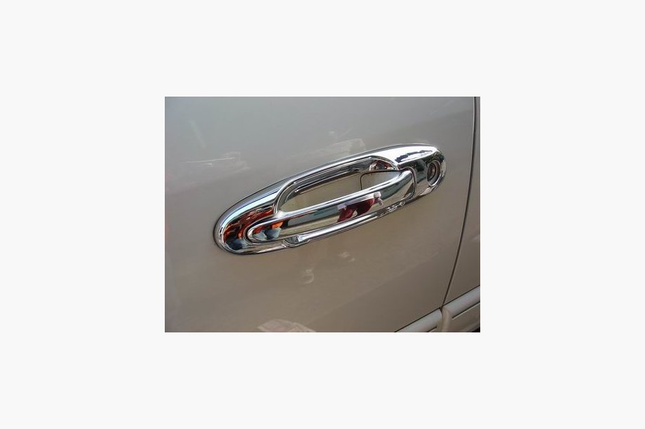 Lexus LX470 1998–2007 Kromiset ovenkahvan kuoret + kehykset (8 kpl, muovi) Image