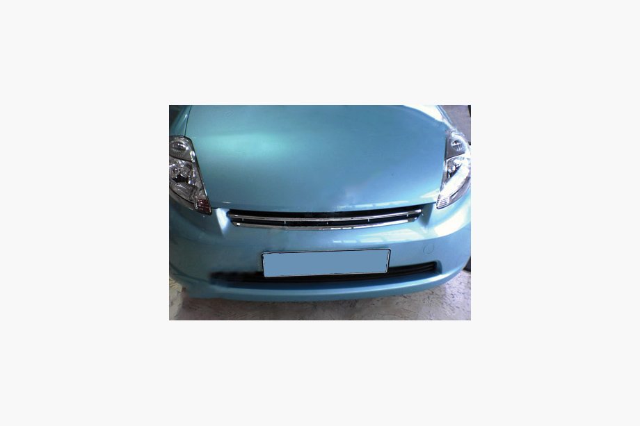 Daihatsu Sirion 2005–2015 Jäähdyttimen säleikön lista (ruostumaton teräs) Image
