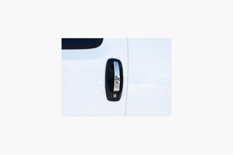 Fiat Fiorino/Qubo 2008–2024 Kromipaketti ovenkahvoihin (5 kpl, ruostumaton teräs) Image